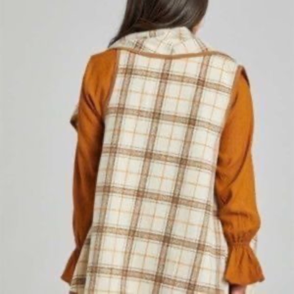 Altar'd State Cream and Brown Plaid Waterfall Vest - Small - Tan Trim Sleeveless - Picture 6 of 8